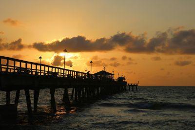 Zonsondergang aan de Pier